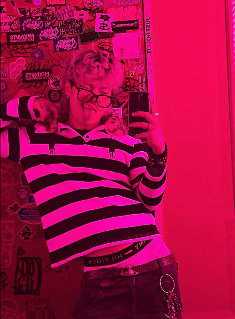 アーティストの写真